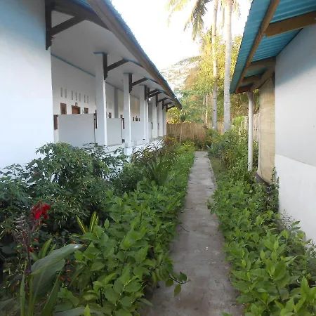 Sari Laut Apartment Gili Meno Room photo